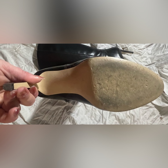 Nine West size 8 knee-high boots - dark brown - Picture 2 of 2